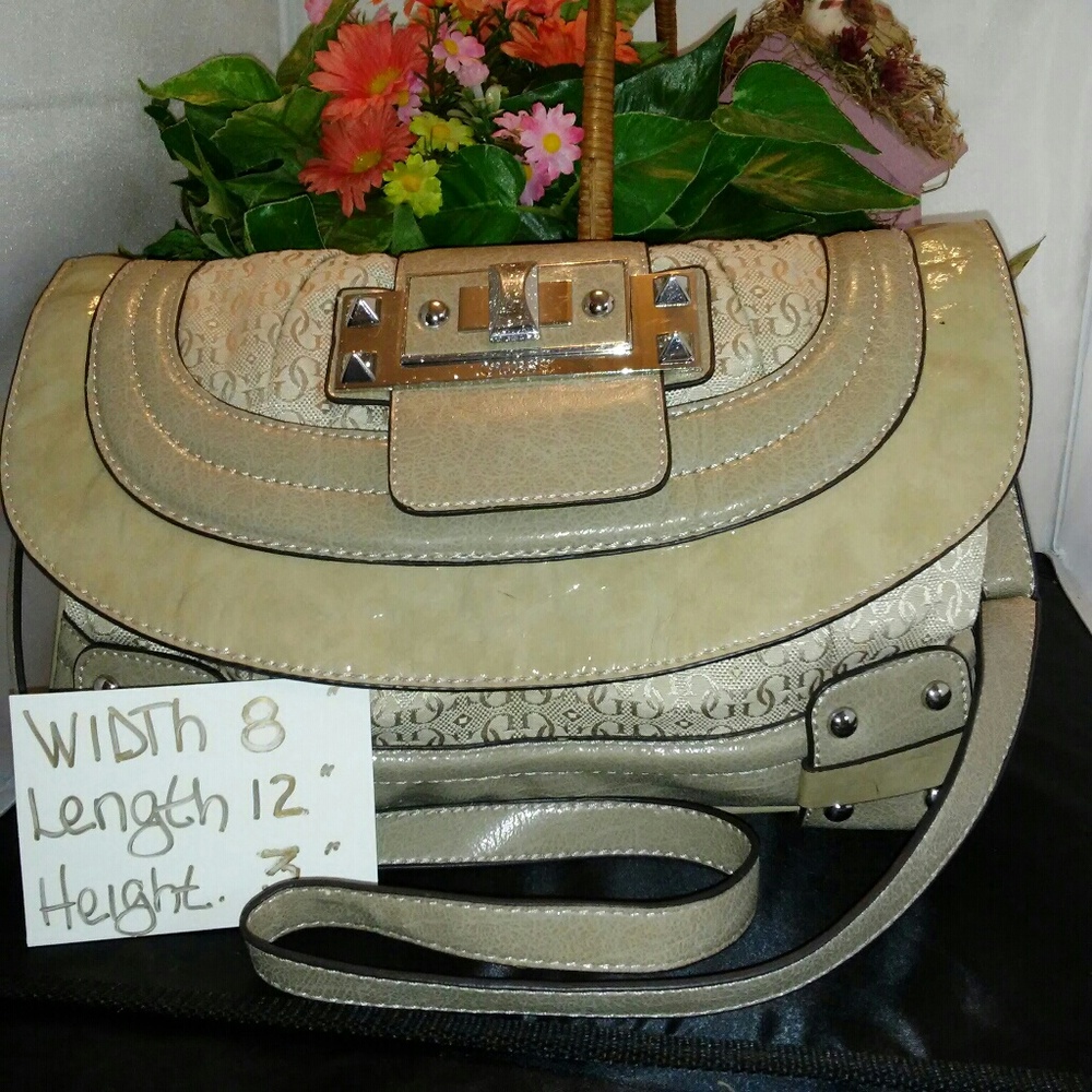 GUESS CROSSBODY PURSE